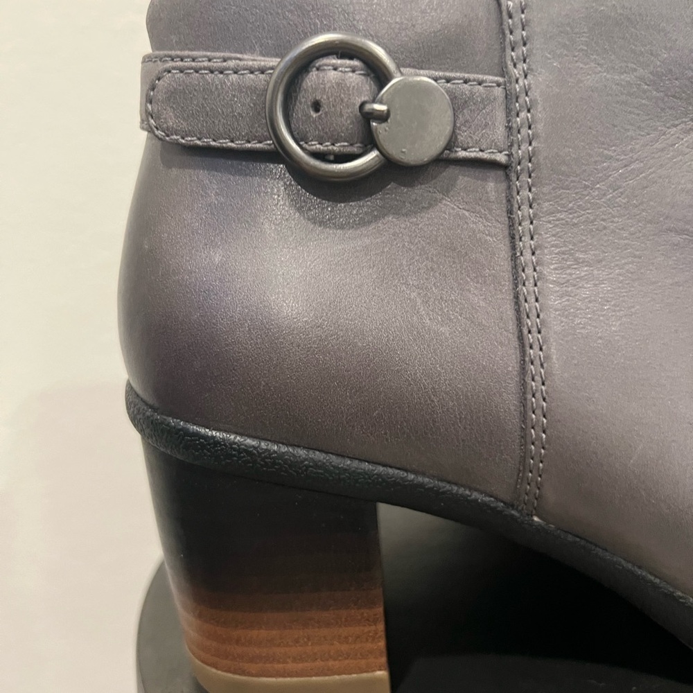 Dansko Gray Leather Ankle Boots - Picture 4 of 9